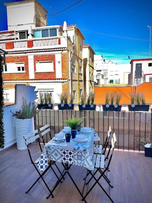 Elegant Rooftop By F2 Rental Home Valencia Exterior photo